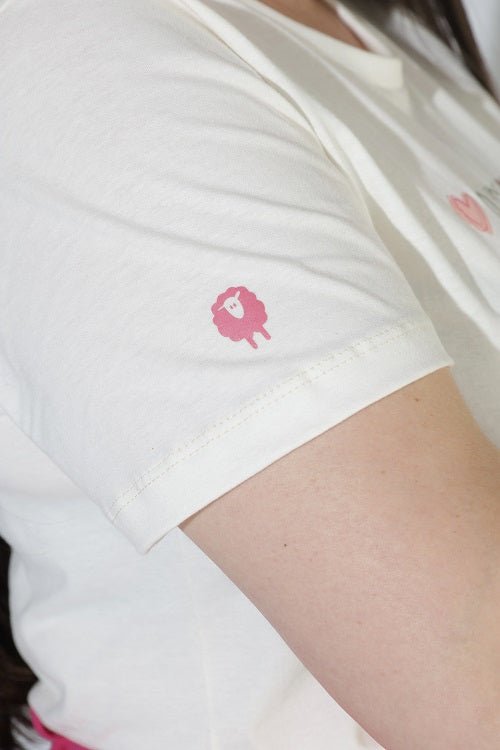 Camiseta Baby Look Feminino Manga Curta - Protegida por Deus - Off-White - iesustore