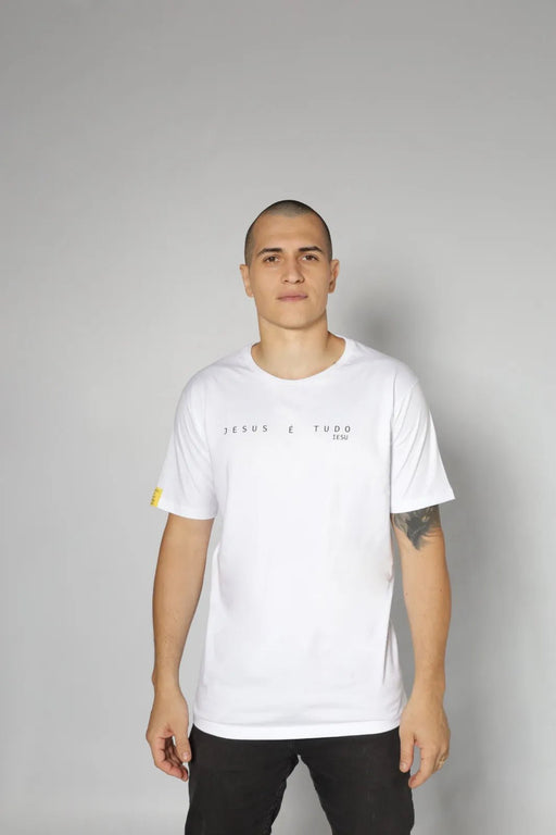 Camiseta Básica Unissex Manga Curta - Jesus é Tudo - iesustore