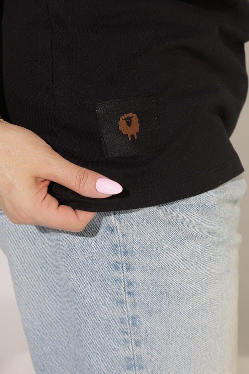 Camiseta Básica Unissex Manga Curta - Nenhum Mal o Atingirá - Preto - iesustore