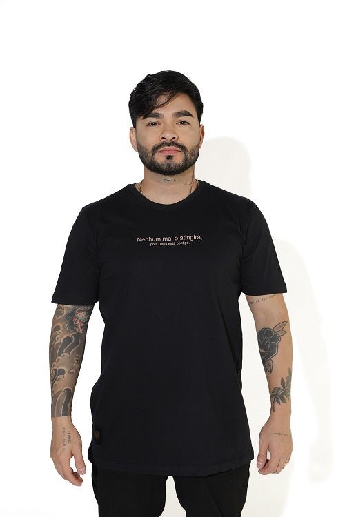 Camiseta Básica Unissex Manga Curta - Nenhum Mal o Atingirá - Preto - iesustore