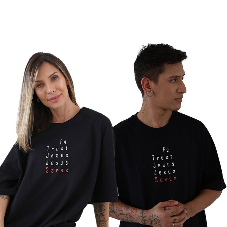 Camiseta Oversized Unissex Manga Curta - Fé, Trust, Jesus Saves - Preta - iesustore