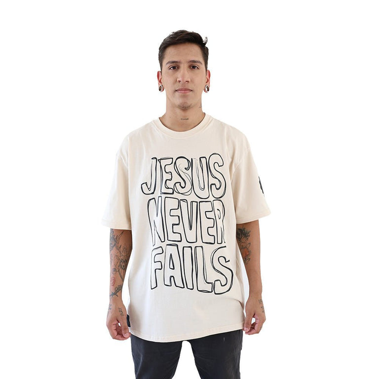 Camiseta Oversized Unissex Manga Curta - Jesus Never Fails - Aveia - iesustore